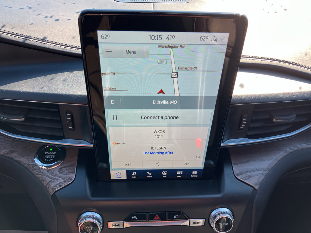 Used 2015 Ford F150 Lariat w/ Equipment Group 502A Luxury image 16