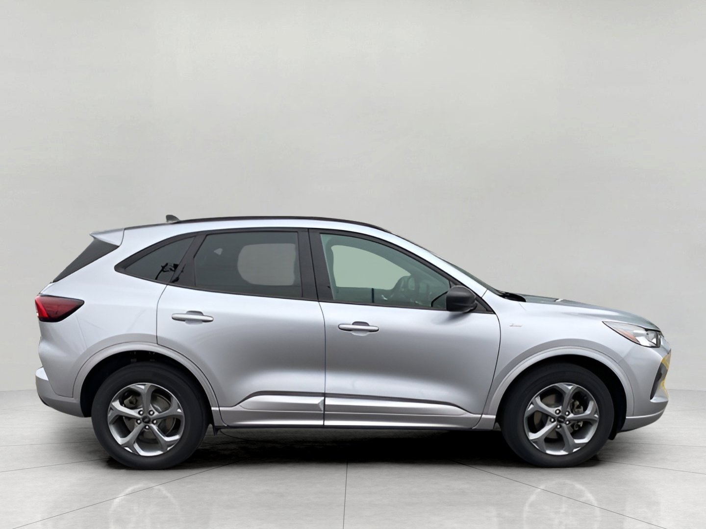 Used 2023 Ford Escape ST-Line w/ Tech Pack #1 image 5