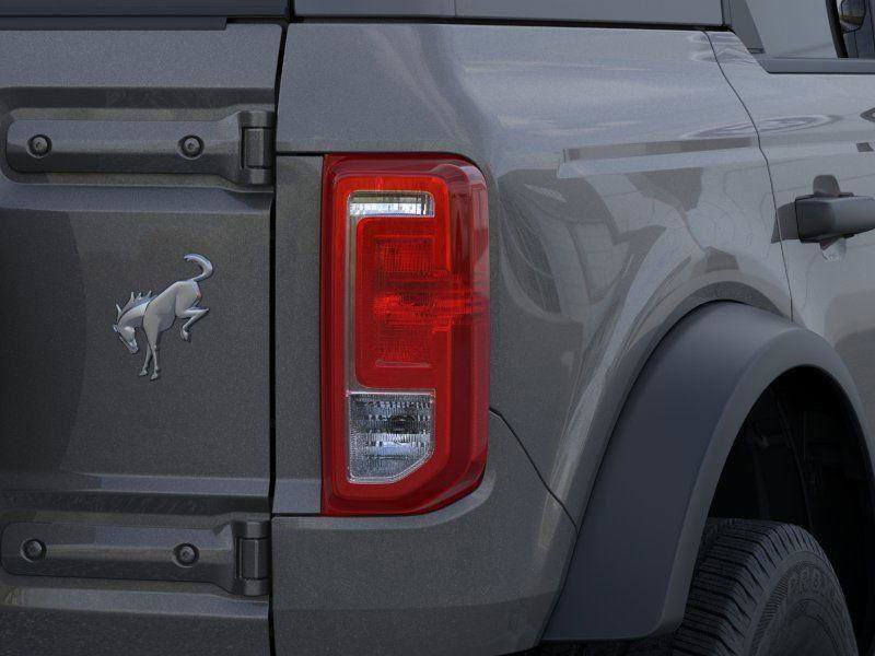 New 2025 Ford Bronco 4-Door AWD/4WD image 23