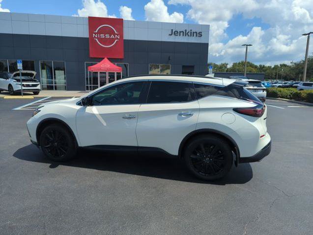 Certified 2024 Nissan Murano SV w/ SV Midnight Edition Package FWD image 10