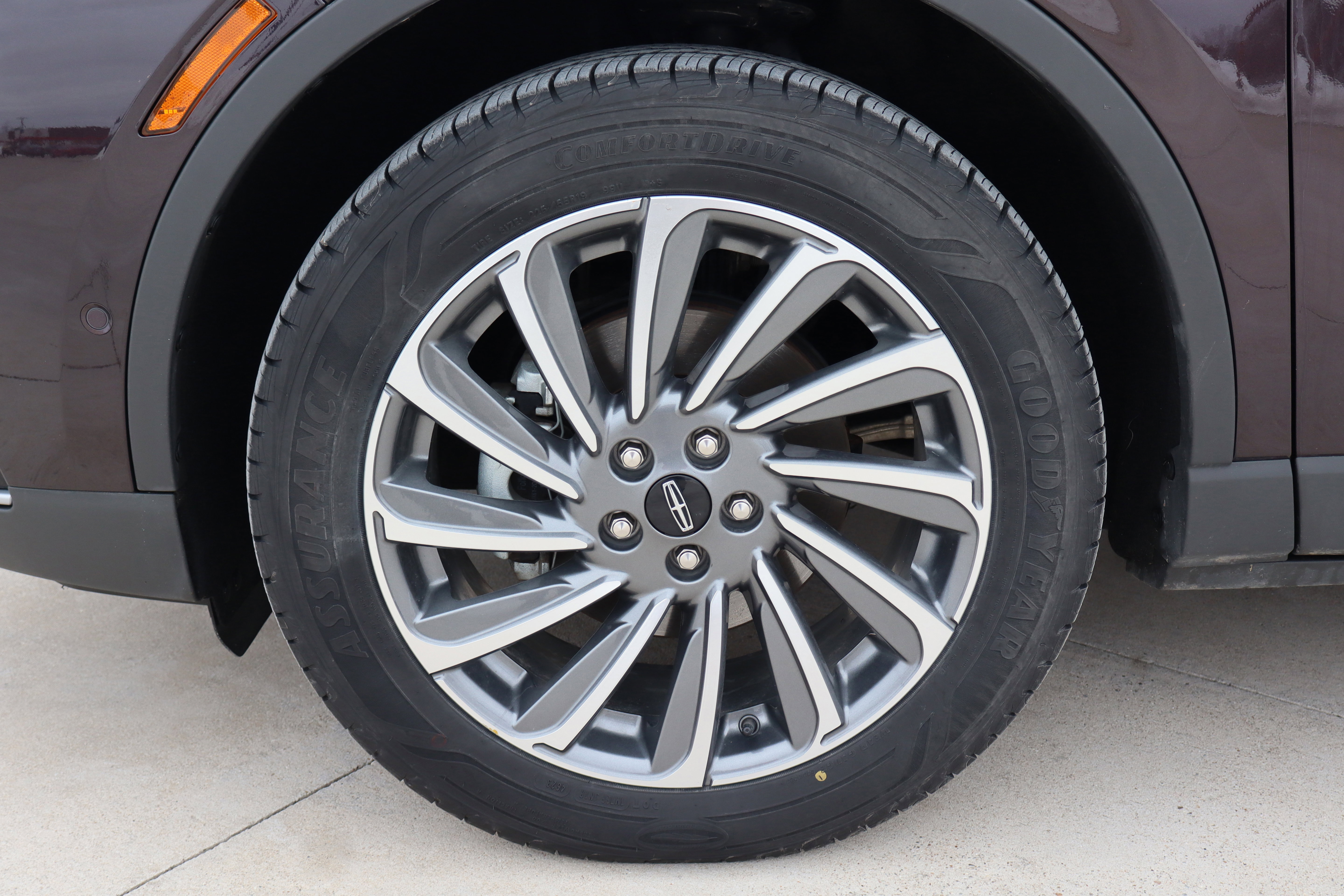 Used 2023 Lincoln Corsair Reserve w/ Equipment Group 202A image 35