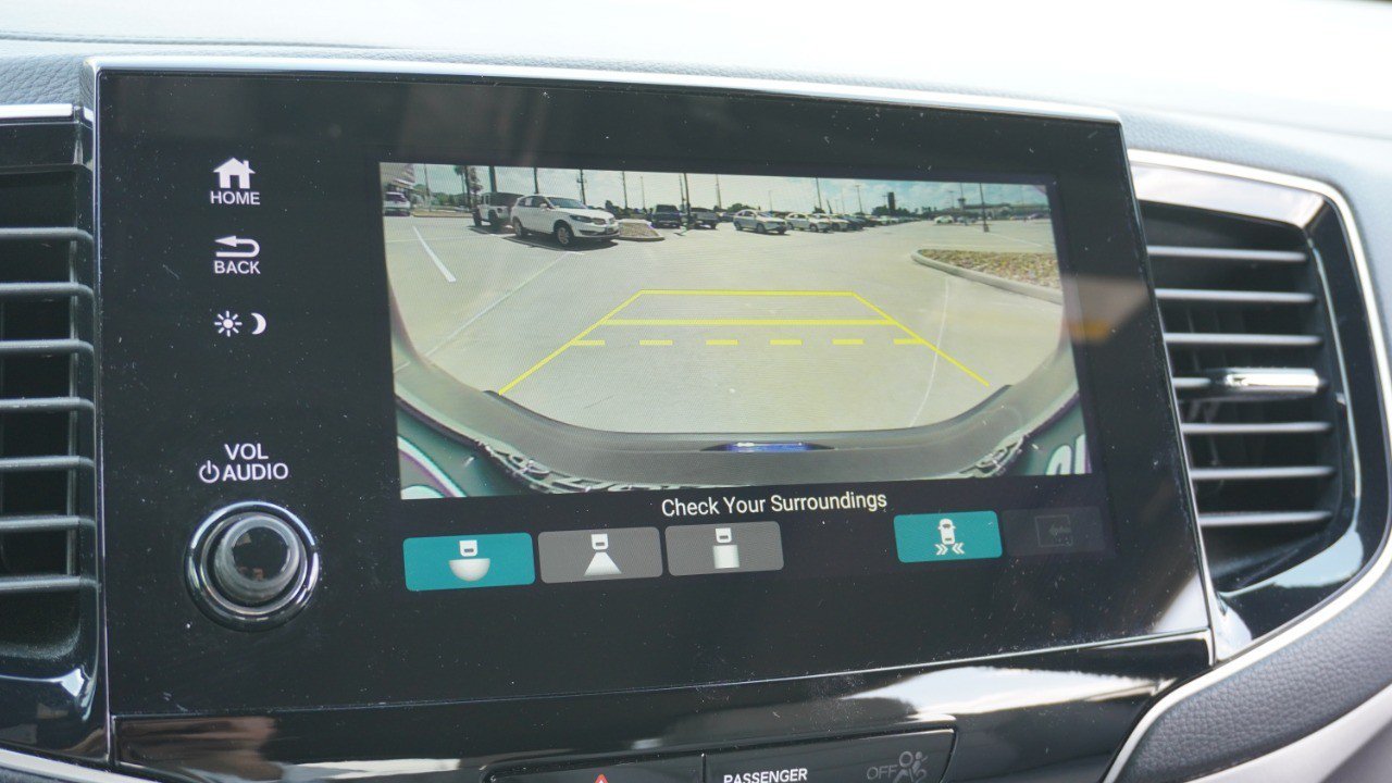 Used 2023 Honda Passport EX-L image 17