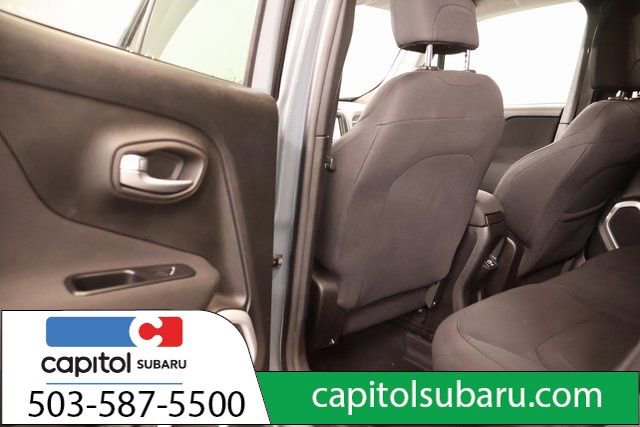 Used 2018 Jeep Renegade Latitude image 30