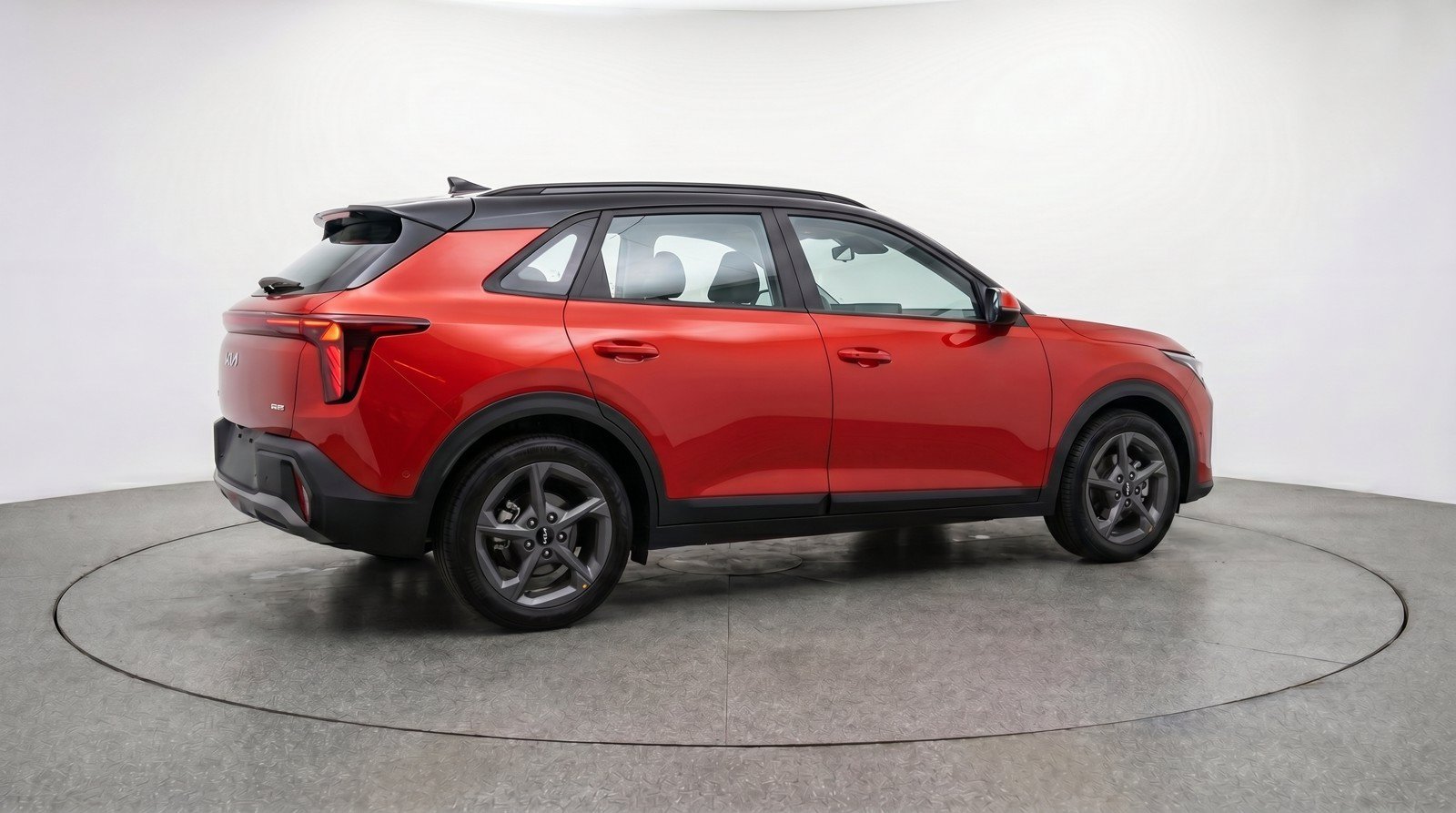 Used 2025 Kia K4 FWD image 9