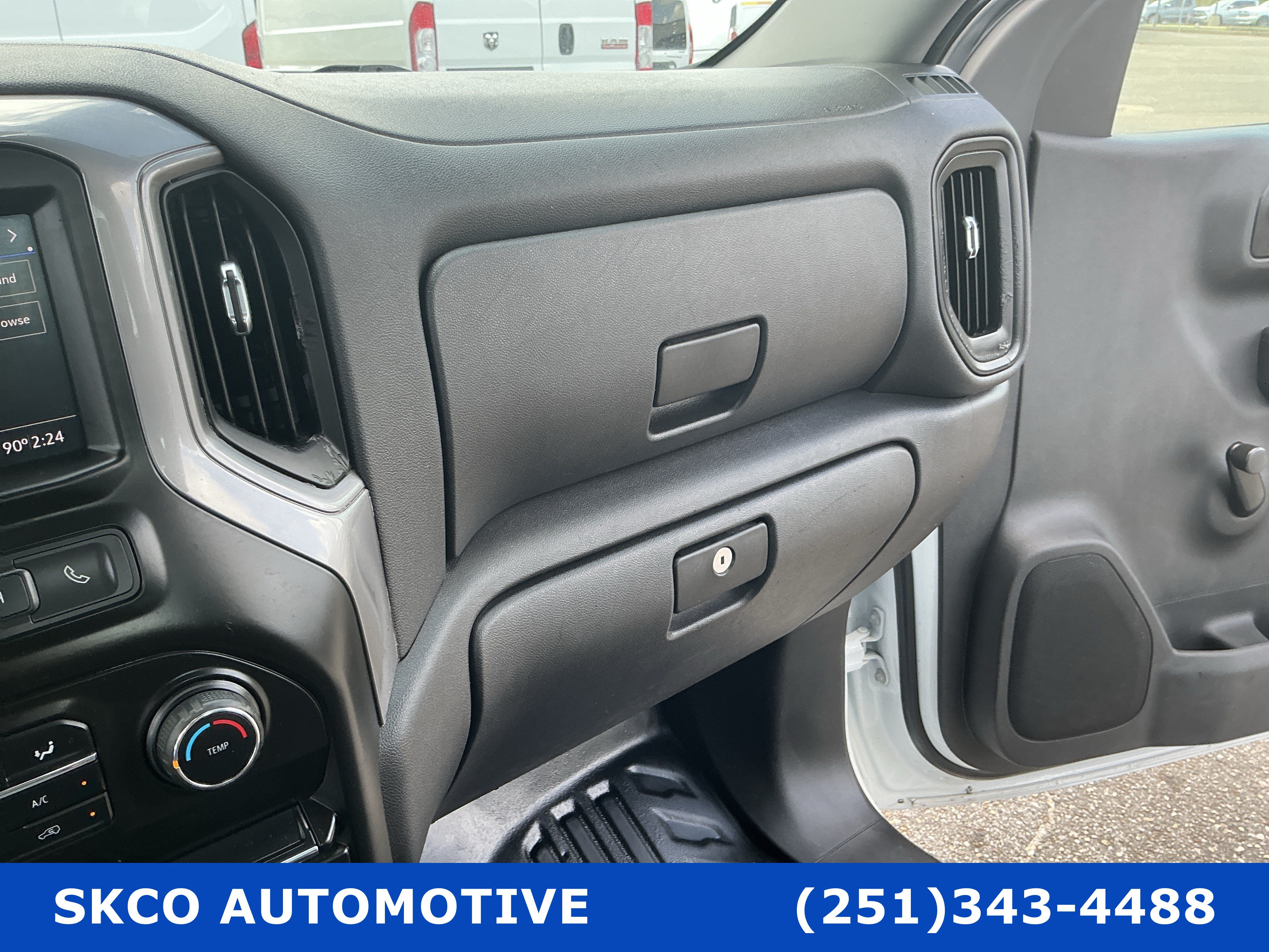 Used 2021 Chevrolet Silverado 1500 W/T AWD/4WD image 24