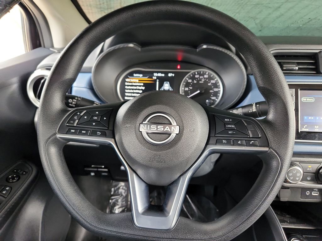 Used 2025 Nissan Versa SV FWD image 22