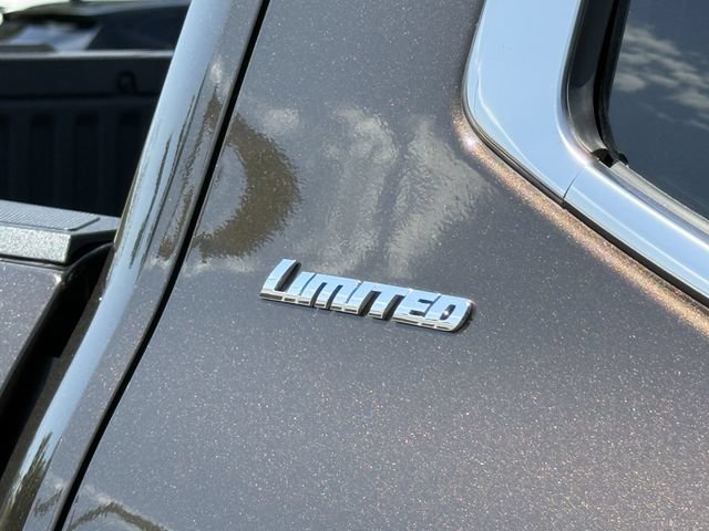 Used 2024 Toyota Tundra Limited AWD/4WD image 7