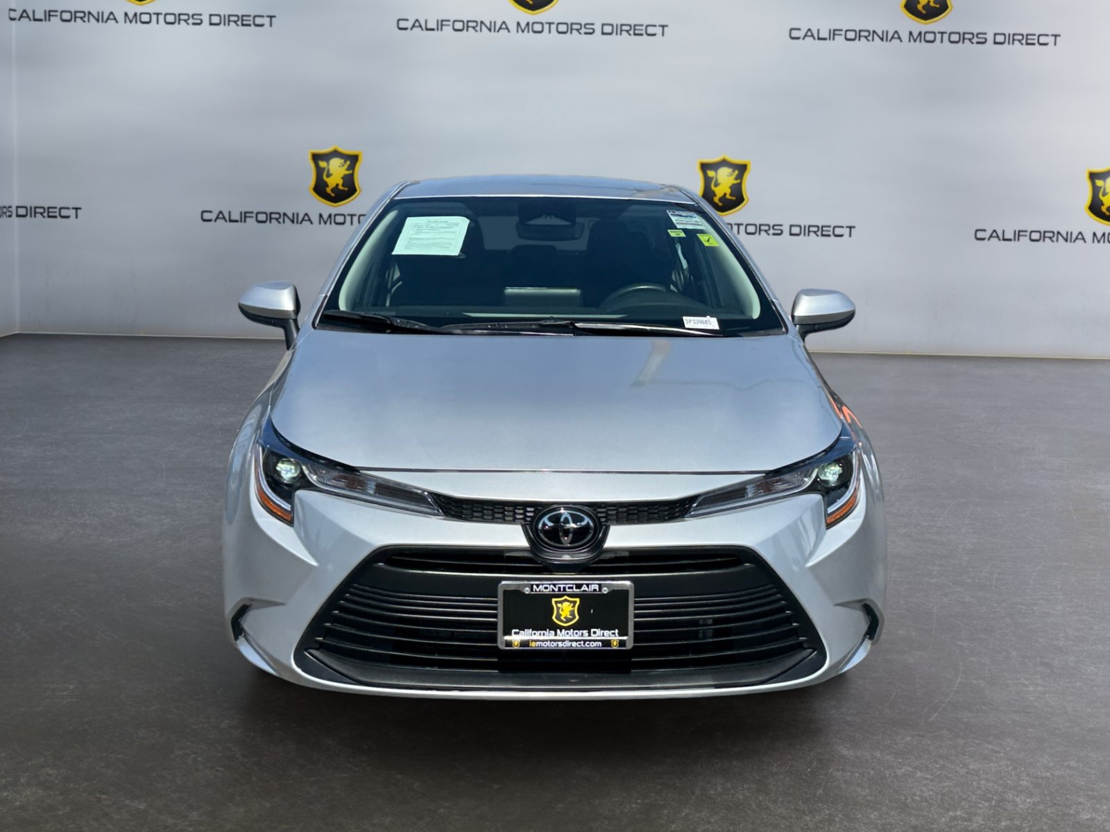 Used 2025 Toyota Corolla LE w/ LE Premium Package FWD image 8