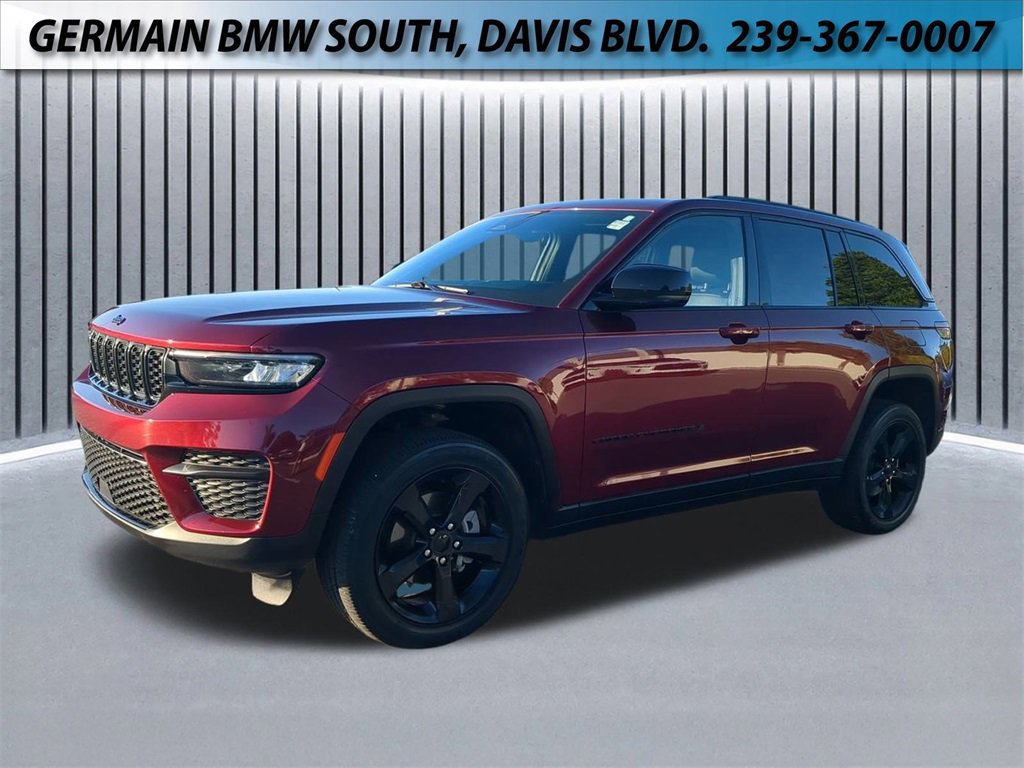 Used 2023 Jeep Grand Cherokee Altitude image 1