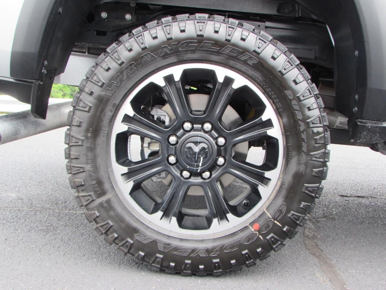 New 2026 RAM 2500 Warlock AWD/4WD image 9