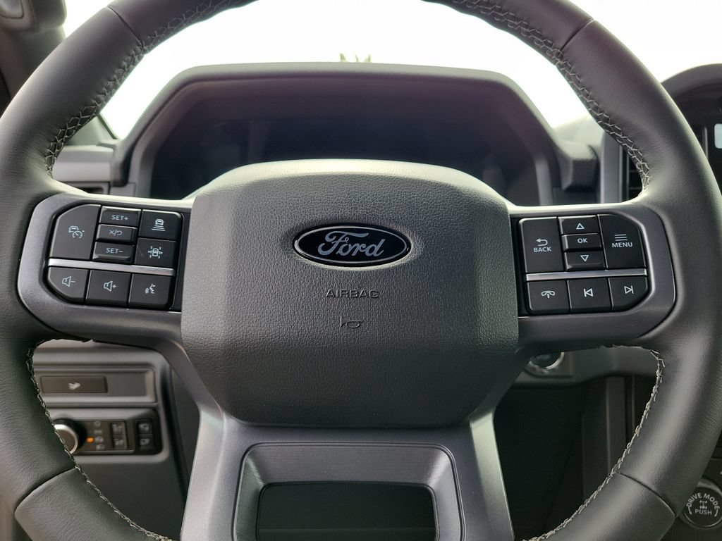 New 2026 Ford F150 XLT w/ Equipment Group 302A MID AWD/4WD image 15