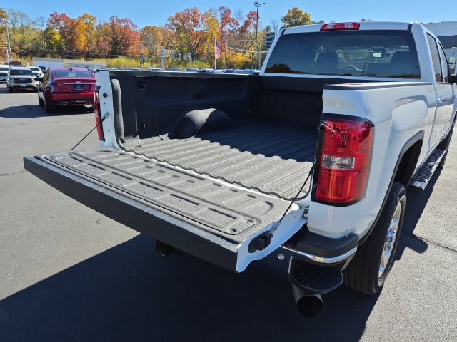 Certified 2016 GMC Sierra 2500 SLT w/ Duramax Plus Package AWD/4WD image 32