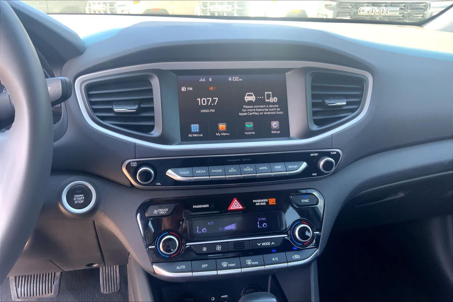 Used 2017 Hyundai Ioniq SEL FWD image 31