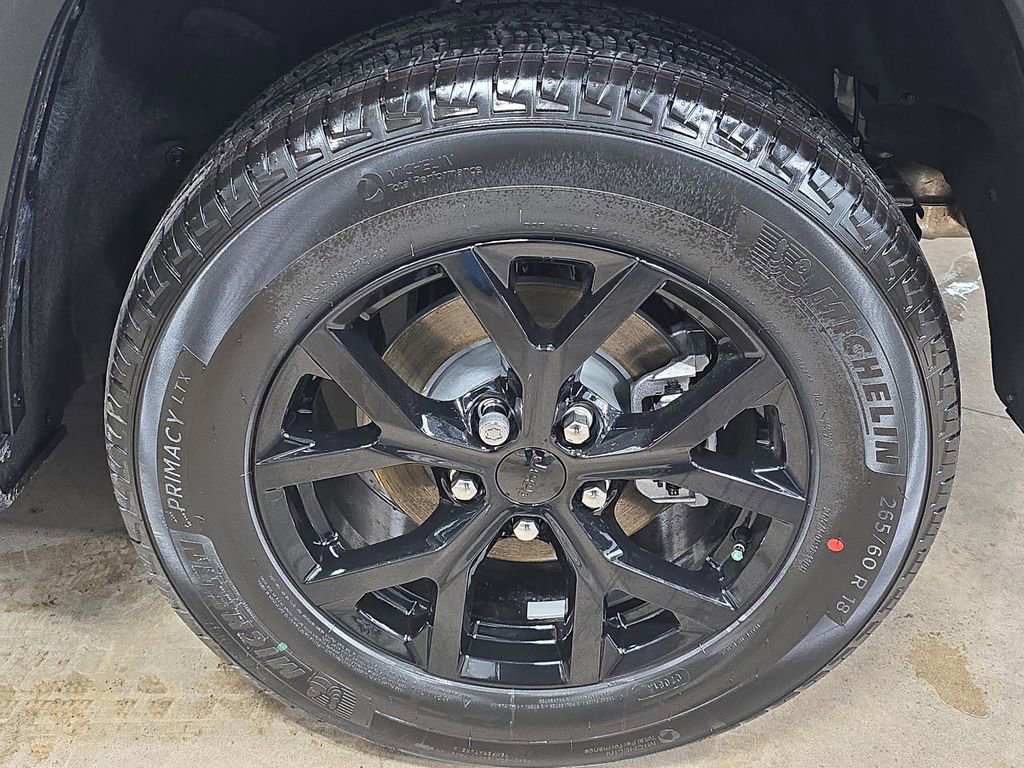 New 2026 Jeep Grand Cherokee Altitude image 33