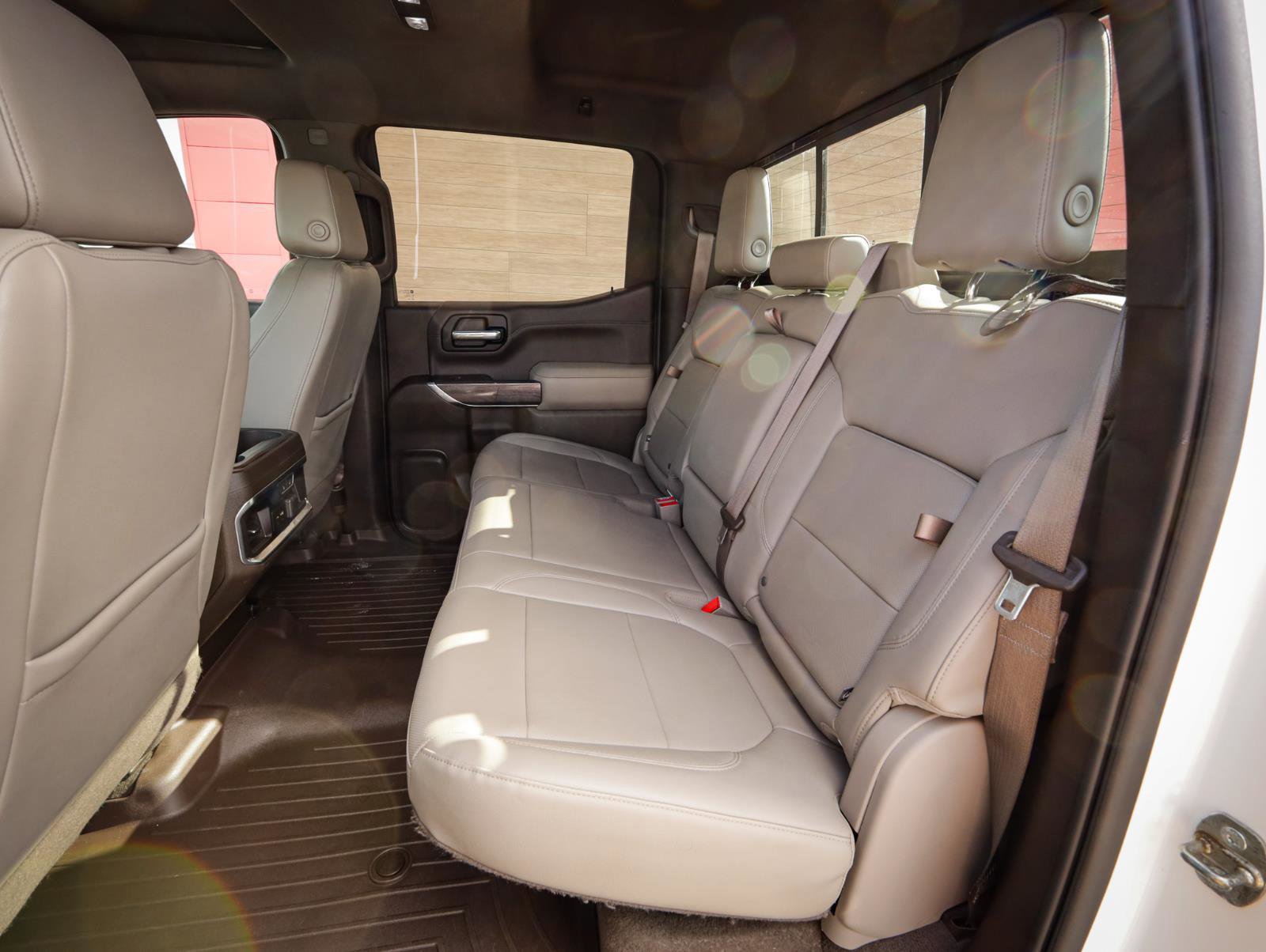 Used 2019 Chevrolet Silverado 1500 LTZ w/ LTZ Plus Package AWD/4WD image 30