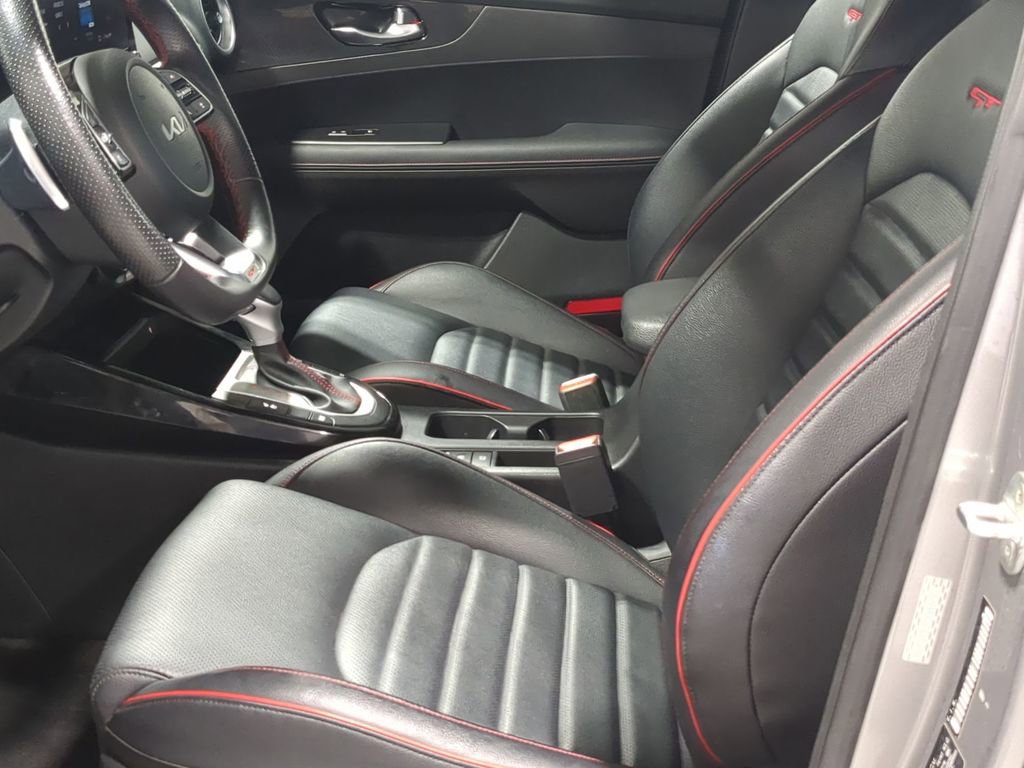 Used 2023 Kia Forte GT w/ GT2 Package image 30