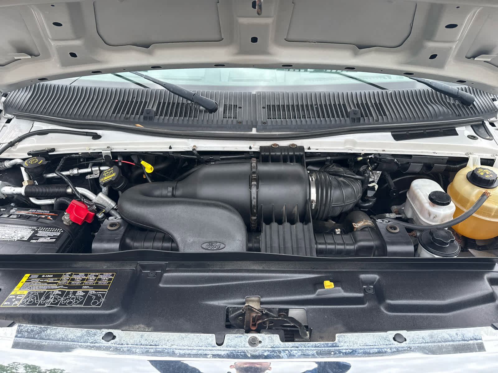 Used 2012 Ford E-350 and Econoline 350 XLT RWD image 16