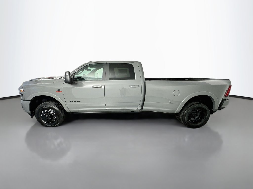 New 2026 RAM 3500 Limited AWD/4WD image 4