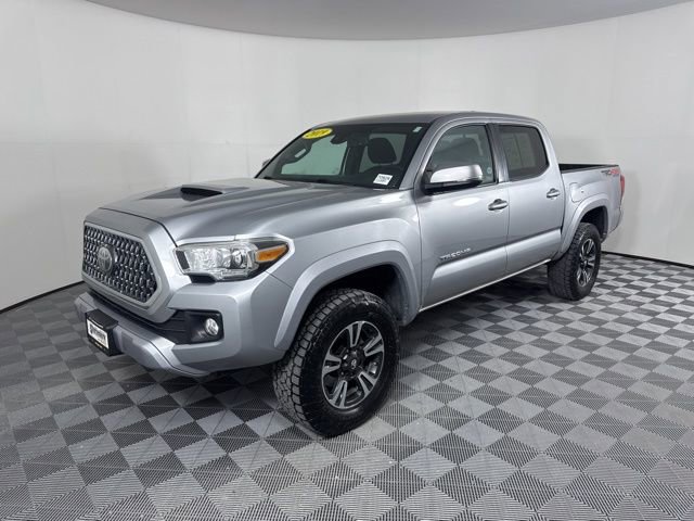 Used 2019 Toyota Tacoma TRD Sport image 7