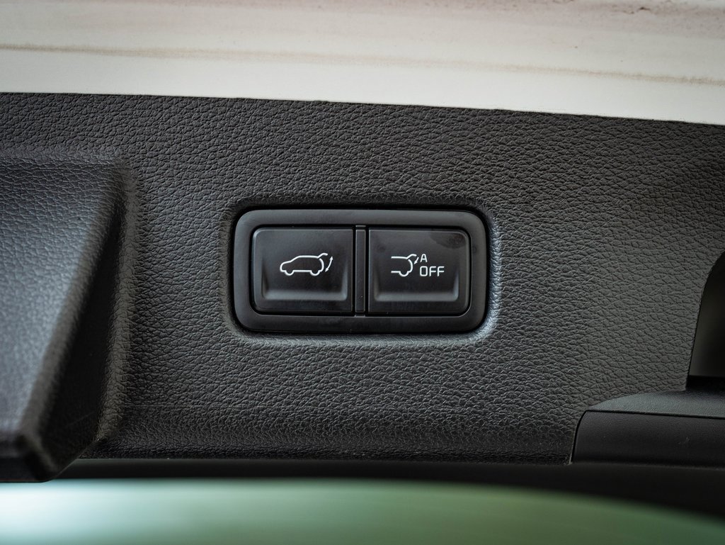 Used 2023 Kia Telluride SX image 18