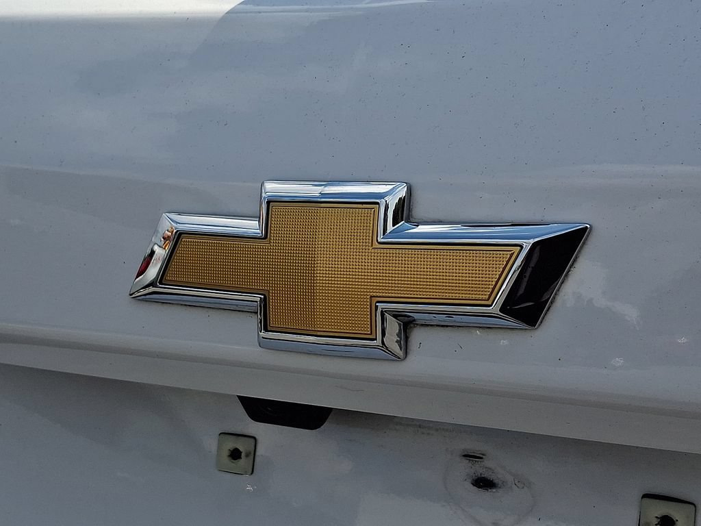 Used 2023 Chevrolet Equinox LS w/ LS Convenience Package AWD/4WD image 32
