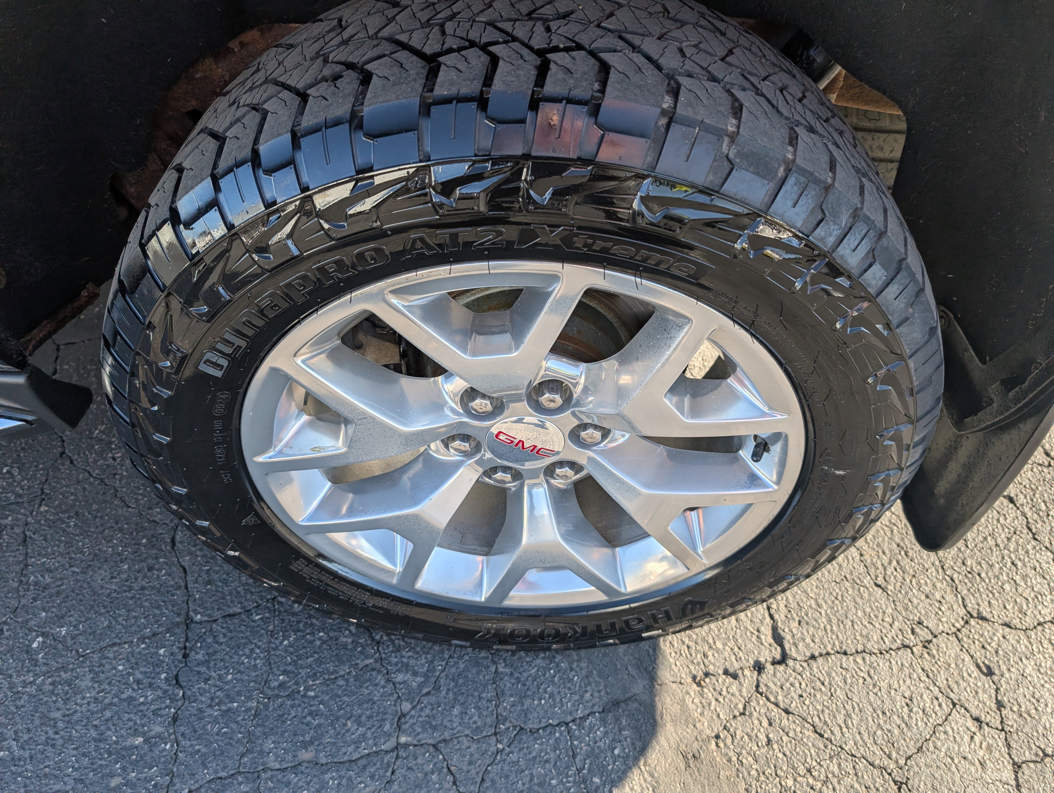 Used 2017 GMC Yukon XL SLT w/ Open Road Package image 9