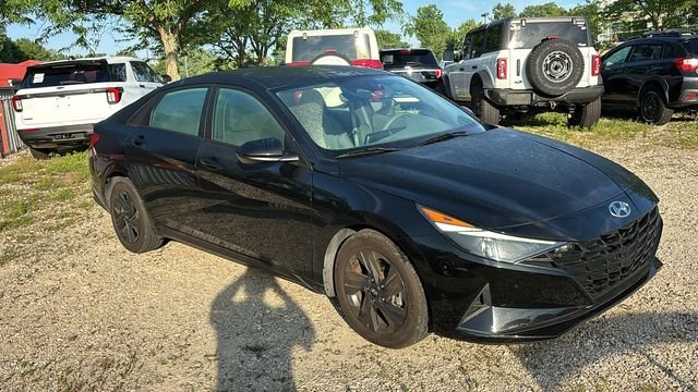 Used 2021 Hyundai Elantra SEL FWD image 24