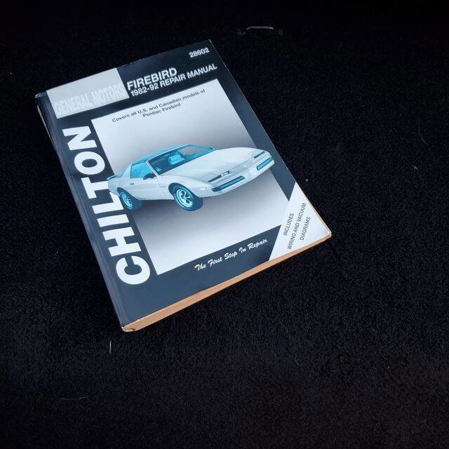 Used 1991 Pontiac Firebird Coupe image 33