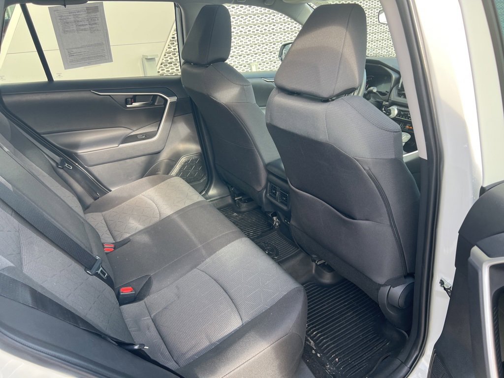Used 2024 Toyota RAV4 XLE image 61