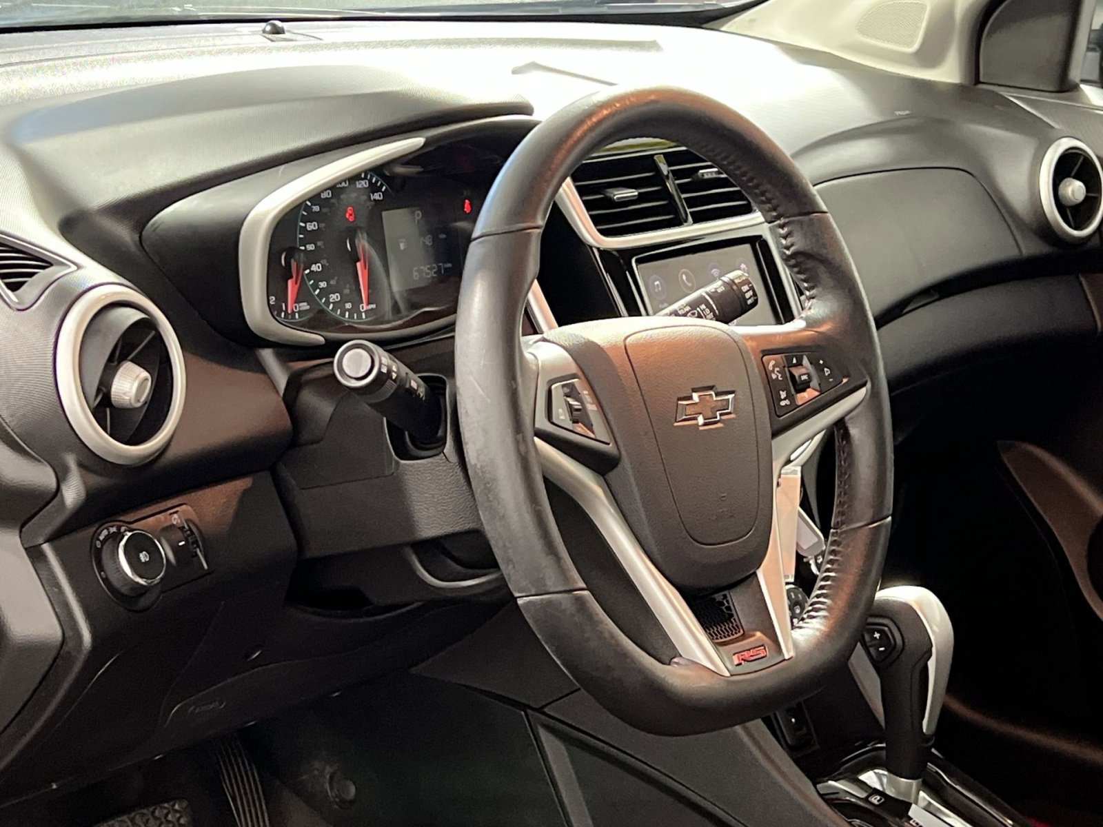 Used 2020 Chevrolet Sonic LT image 16