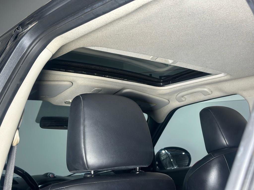 Used 2013 Nissan Juke SL image 21