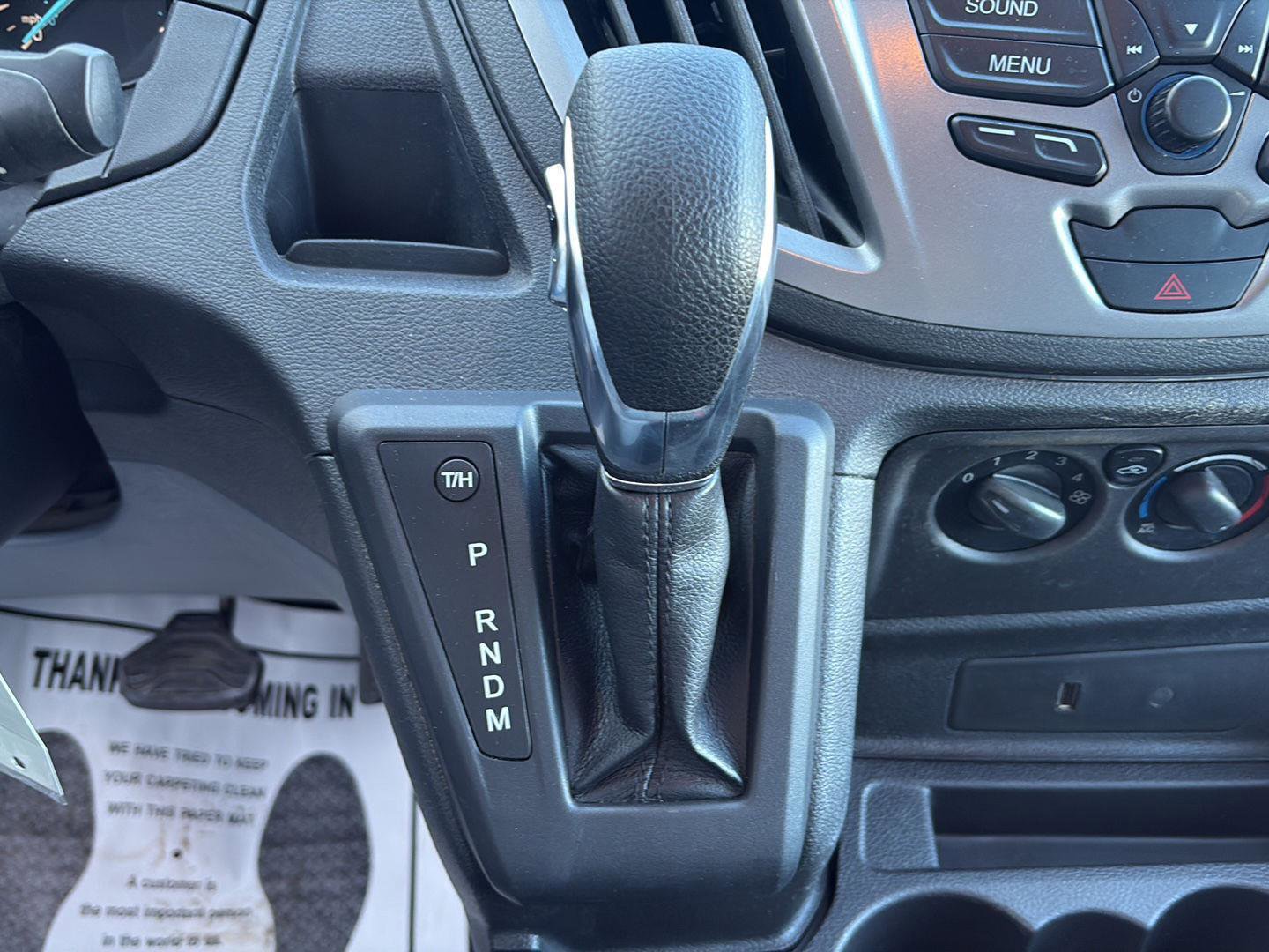 Used 2018 Ford Transit 150 XLT image 16