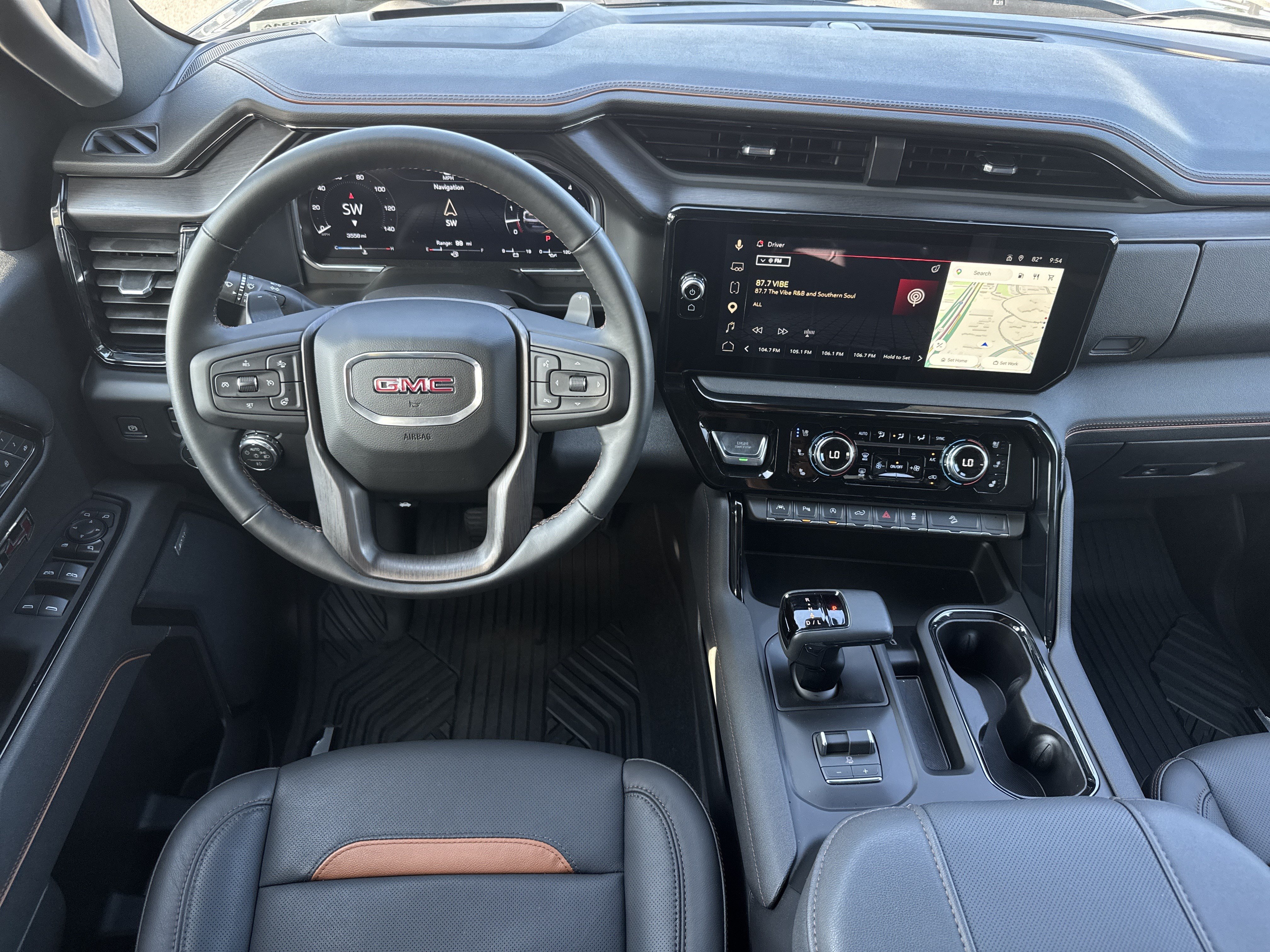 Used 2026 GMC Sierra 1500 AT4 w/ AT4 Premium Package AWD/4WD image 21