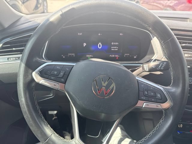 Certified 2023 Volkswagen Tiguan SE w/ Panoramic Sunroof Package FWD image 20