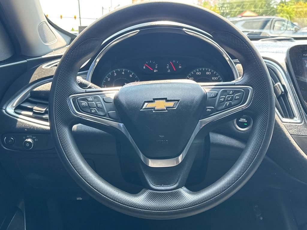 Used 2019 Chevrolet Malibu LT w/ Driver Confidence Package FWD image 15