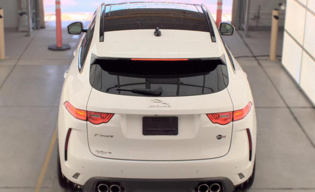 Used 2020 Jaguar F-PACE SVR AWD/4WD image 6
