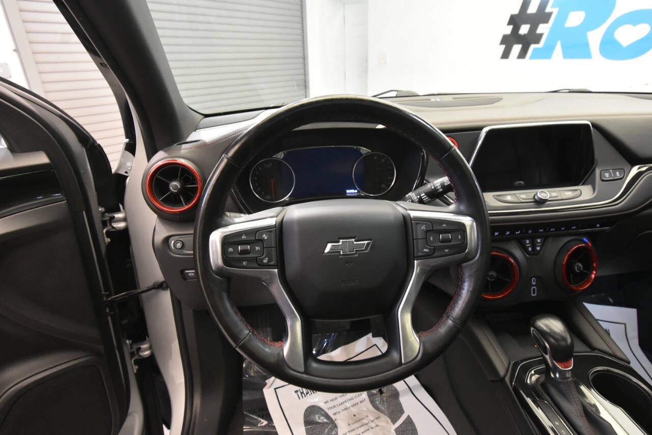 Used 2022 Chevrolet Blazer RS w/ Driver Confidence II Package AWD/4WD image 27