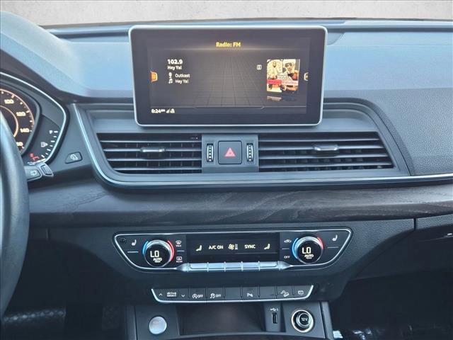 Used 2020 Audi Q5 2.0T Premium Plus w/ Premium Plus Package image 13