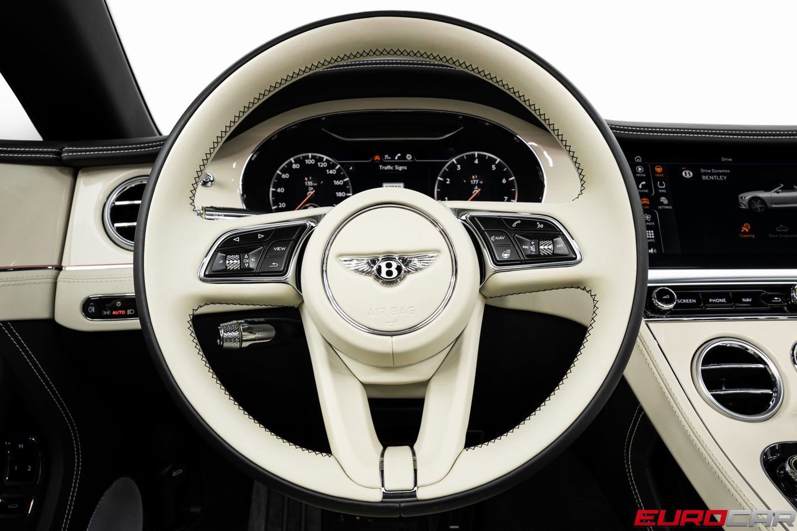 Used 2023 Bentley Continental GT Mulliner image 28