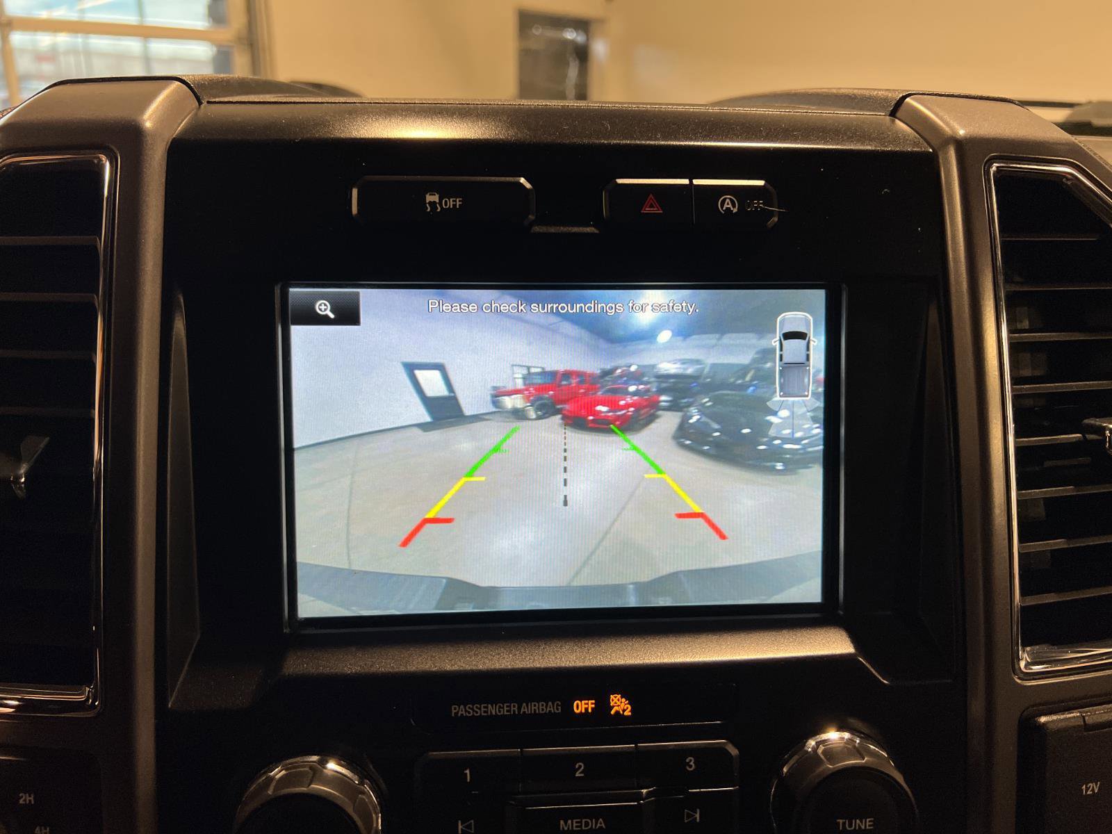 Used 2015 Ford F150 XLT w/ Equipment Group 302A Luxury image 18