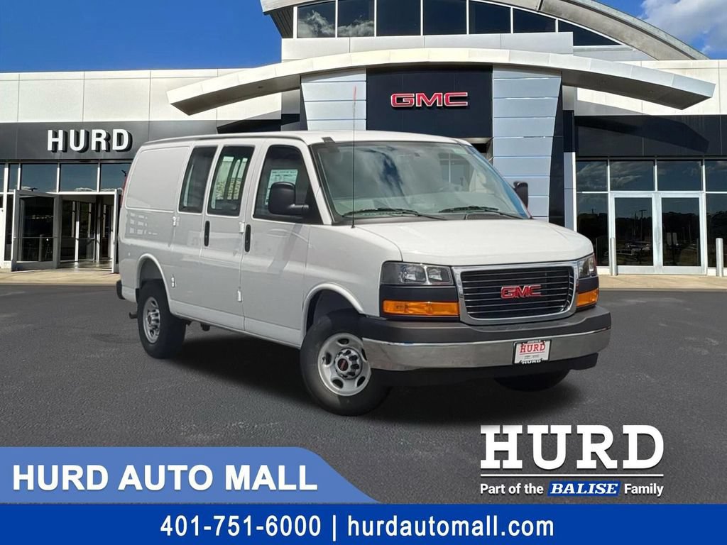 New 2026 GMC Savana 2500 w/ Chrome Appearance Package RWD image 1