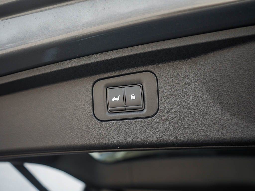 New 2026 Nissan Armada PRO-4X AWD/4WD image 9