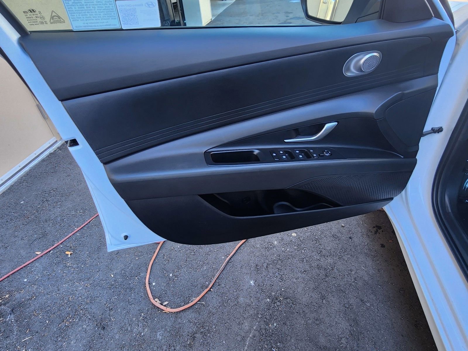 Certified 2025 Hyundai Elantra Hybrid FWD image 21
