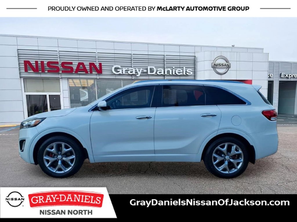 Used 2017 Kia Sorento SX FWD image 4