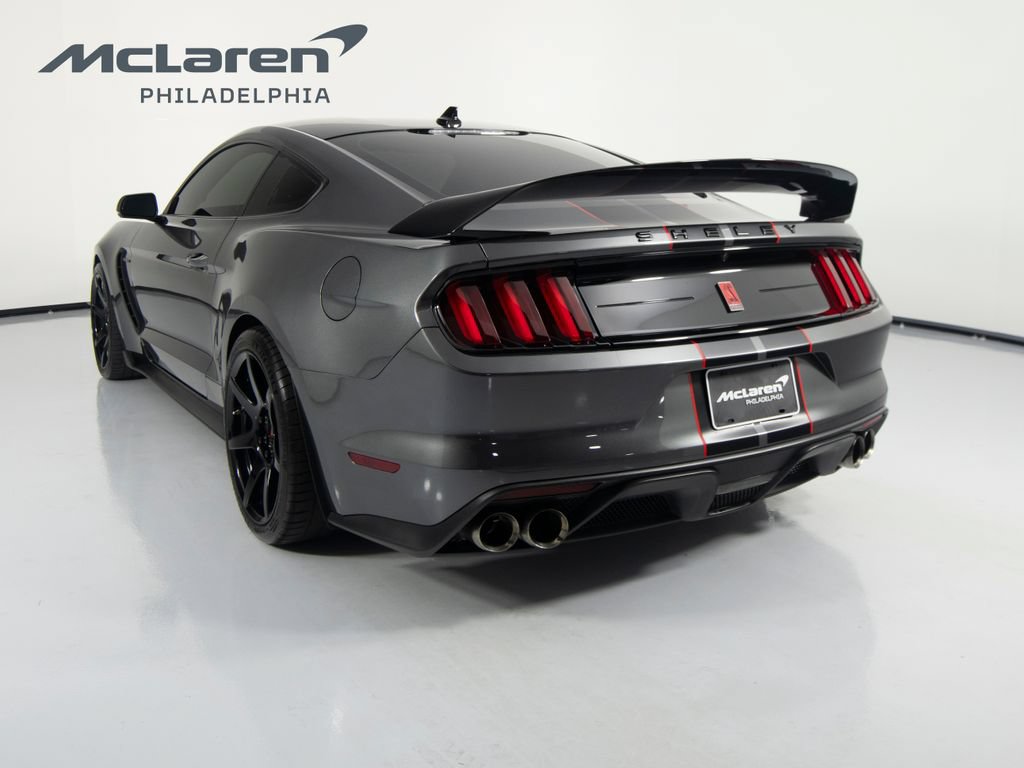 Used 2020 Ford Mustang Shelby GT350R w/ GT350R Equipment Group 920A RWD image 7