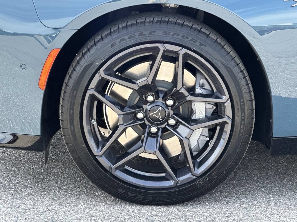 New 2026 Dodge Charger R/T AWD/4WD image 8