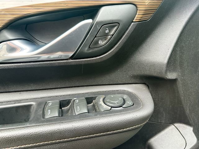 Used 2019 GMC Terrain SLE image 18