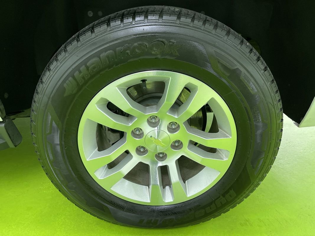 Used 2018 Chevrolet Tahoe LT w/ Luxury Package image 15