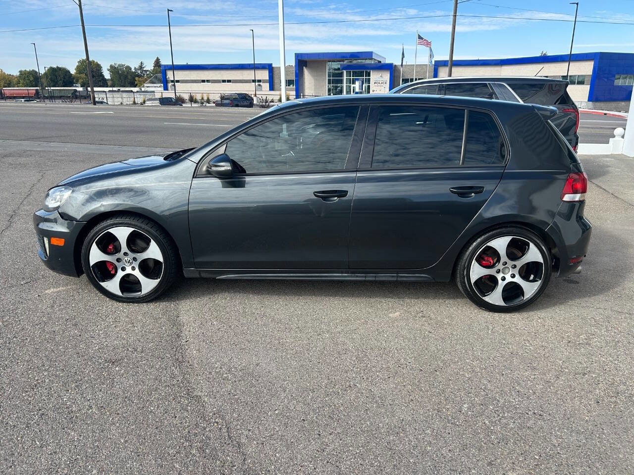 Used 2011 Volkswagen GTI 4-Door image 6