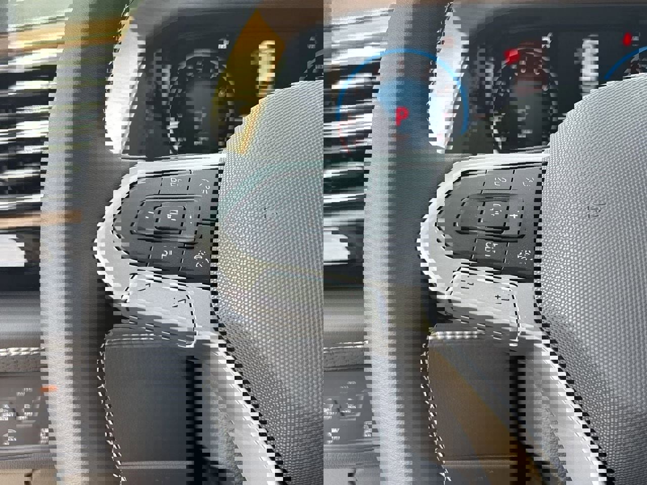 New 2026 Volkswagen Atlas SE image 20